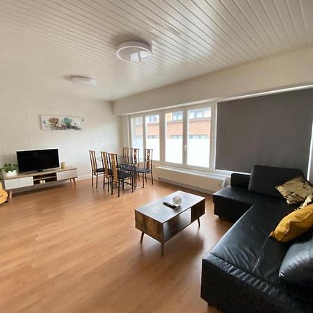 Big Sunset 2 Bedroom House With A Garden Anversa Esterno foto