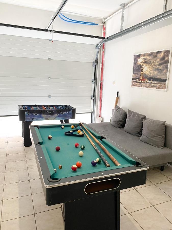Big Sunset 2 Bedroom House With A Garden Anversa Esterno foto