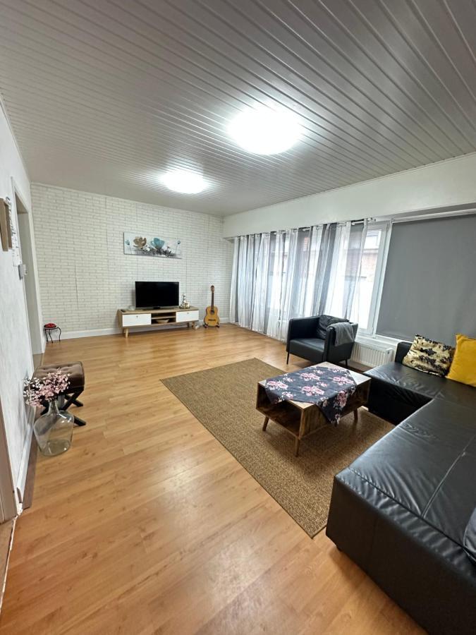 Big Sunset 2 Bedroom House With A Garden Anversa Esterno foto