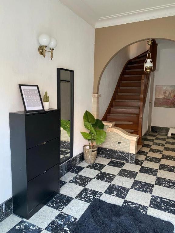 Big Sunset 2 Bedroom House With A Garden Anversa Esterno foto