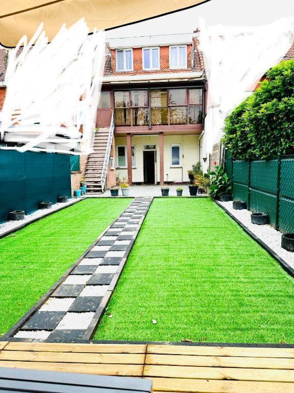Big Sunset 2 Bedroom House With A Garden Anversa Esterno foto